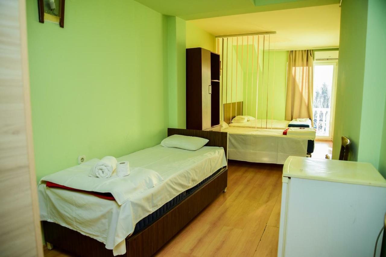 Art Theatre Caffe Hotel Struga Exterior foto